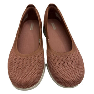 Sketcher Stretch Women’s Slip On Shoes Size 10 Rose Foam Insole Comfort